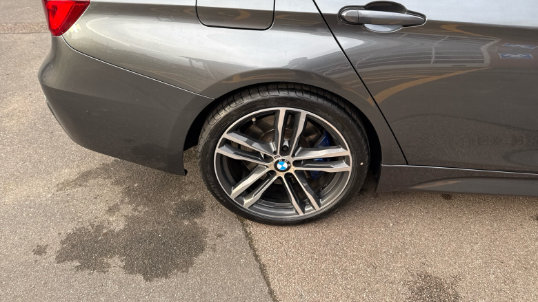 BMW 3 Series 320i M Sport Shadow Edition 4dr Step Auto Petrol Saloon